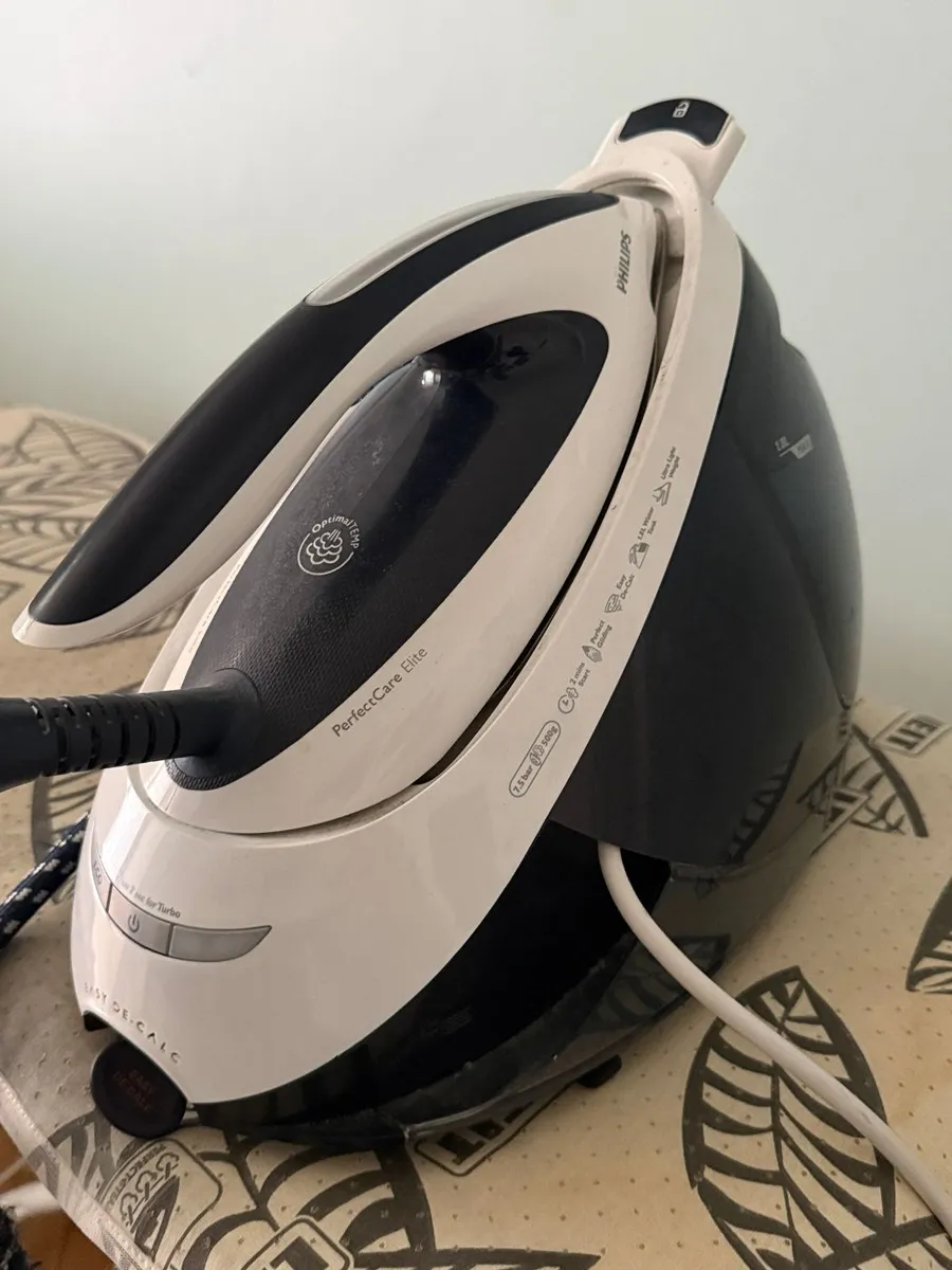 Centrale vapeur Philips PerfectCare Elite — photo 1