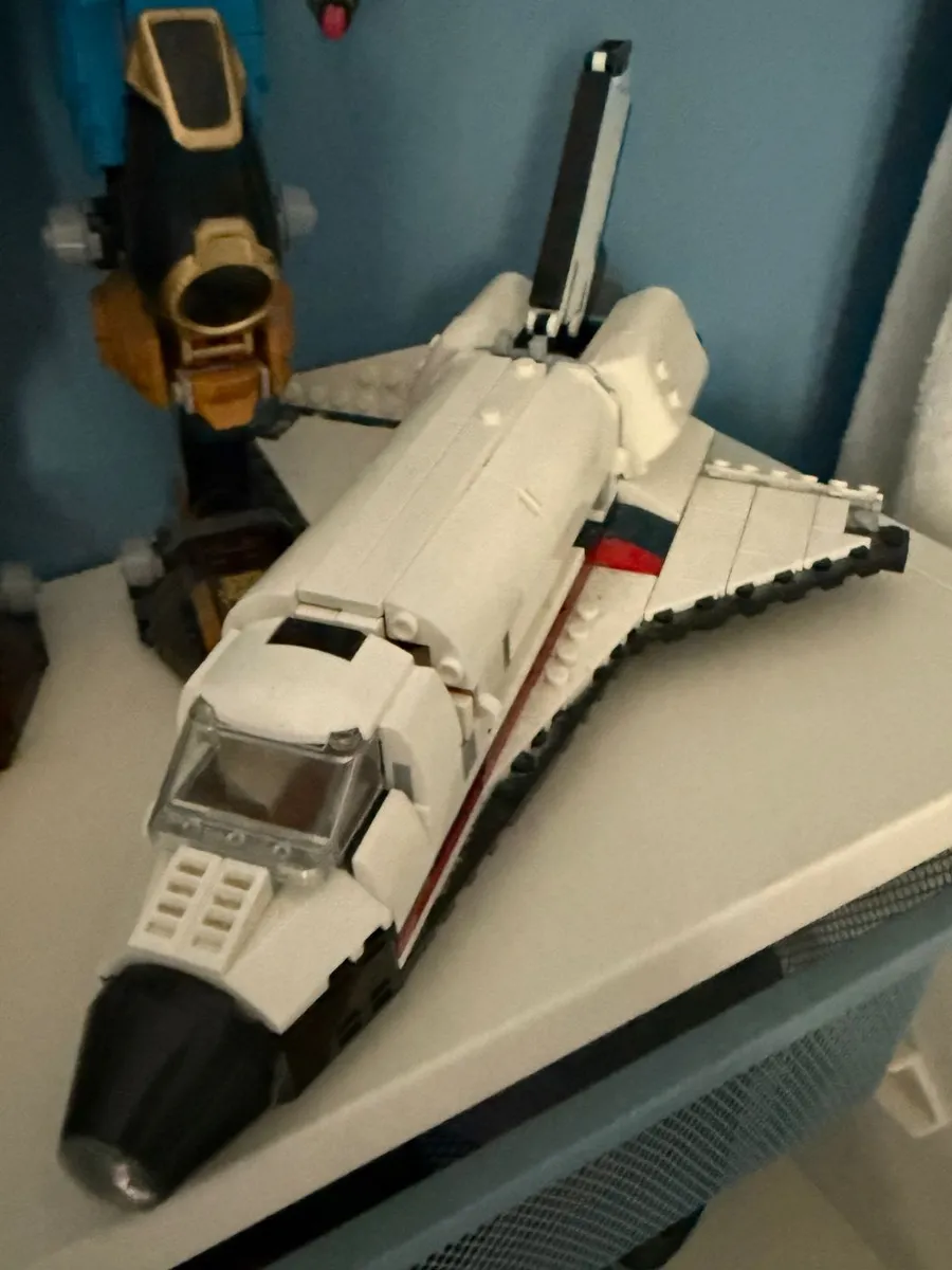 Lego navette spatiale blanche, construite — photo 1