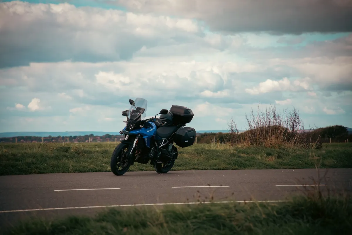 Suzuki V-Strom 650 2016 – 41 000 km, trail routier — photo 1