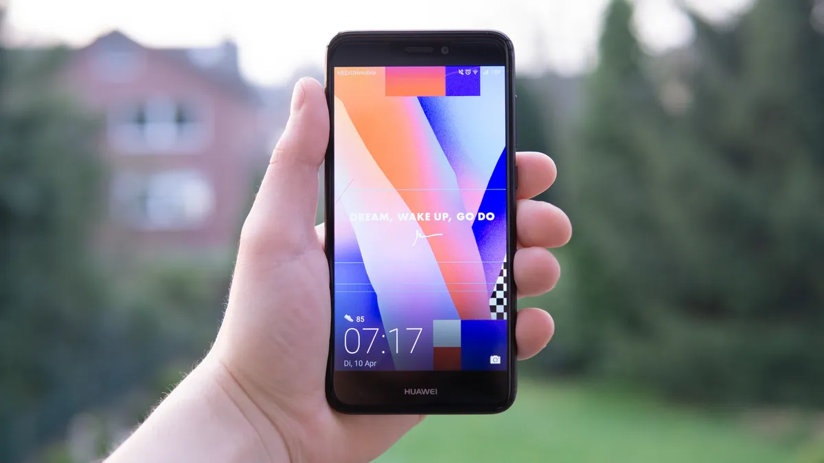 Huawei P30 Lite 128 Go bleu nacré — photo 1