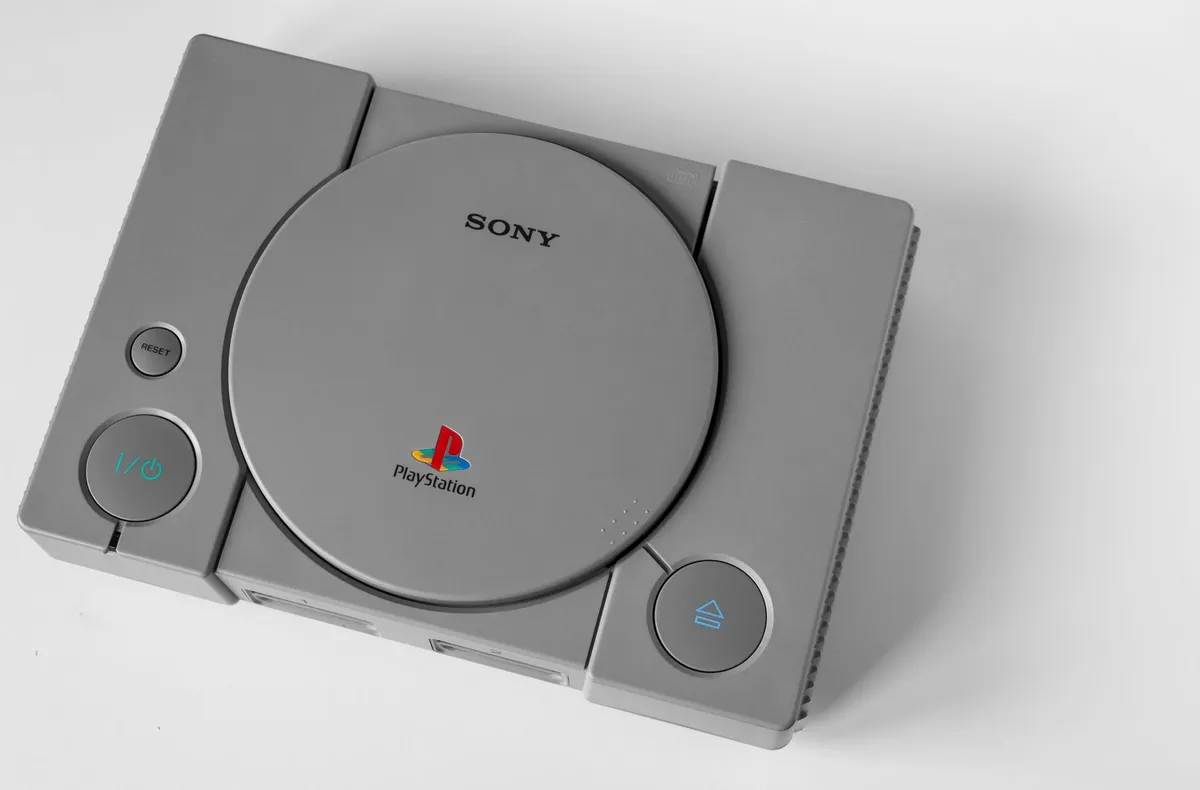 Lot 12 jeux PS4/PS5 (FIFA, Zelda-like, GTA, sport…) — photo 1