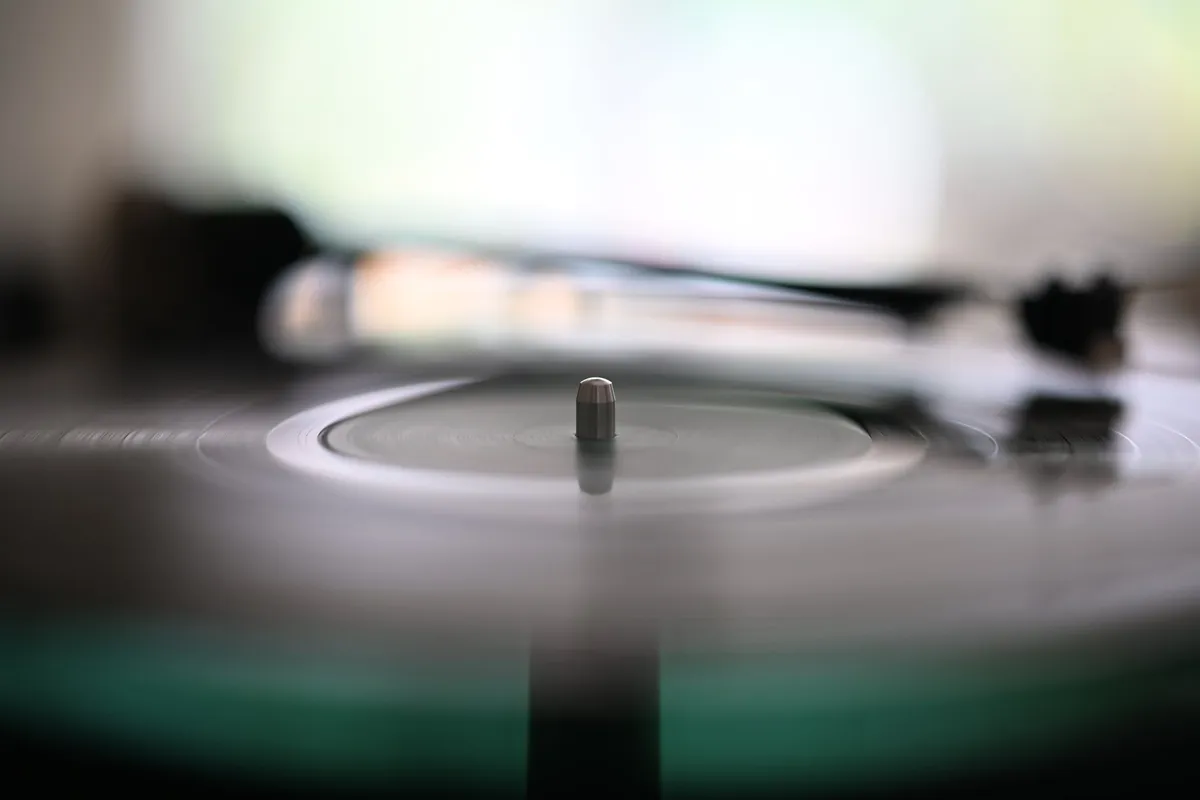 Platine vinyle Audio-Technica AT-LP60X noire — photo 1