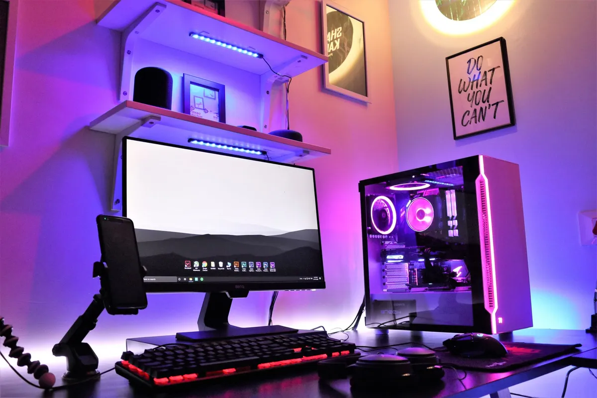 Tour gaming RTX 4070 / Ryzen 7 7700 / 32 Go DDR5 — photo 1