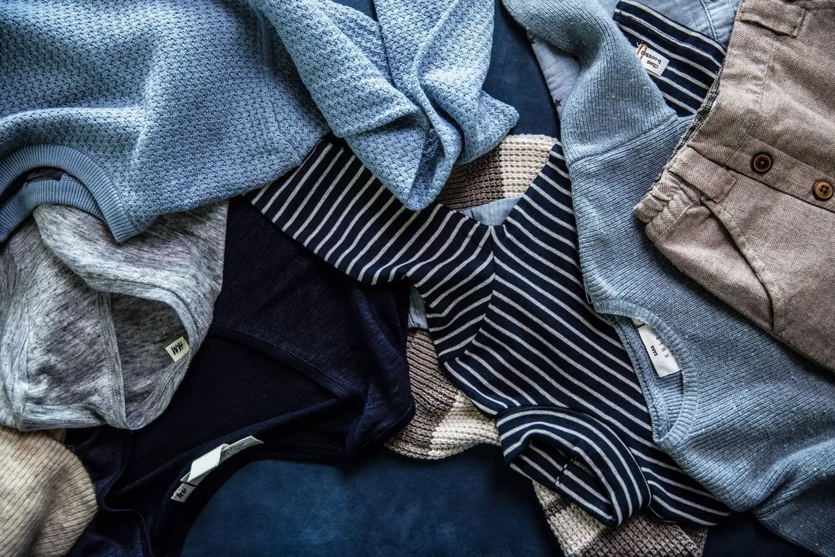 Lot vêtements garçon 4 ans (30 pièces, quatre saisons) — photo 1