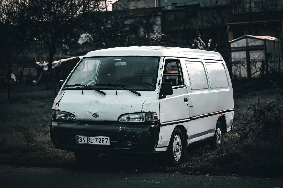 Déménagement et transport avec utilitaire, aide au chargement — photo 1